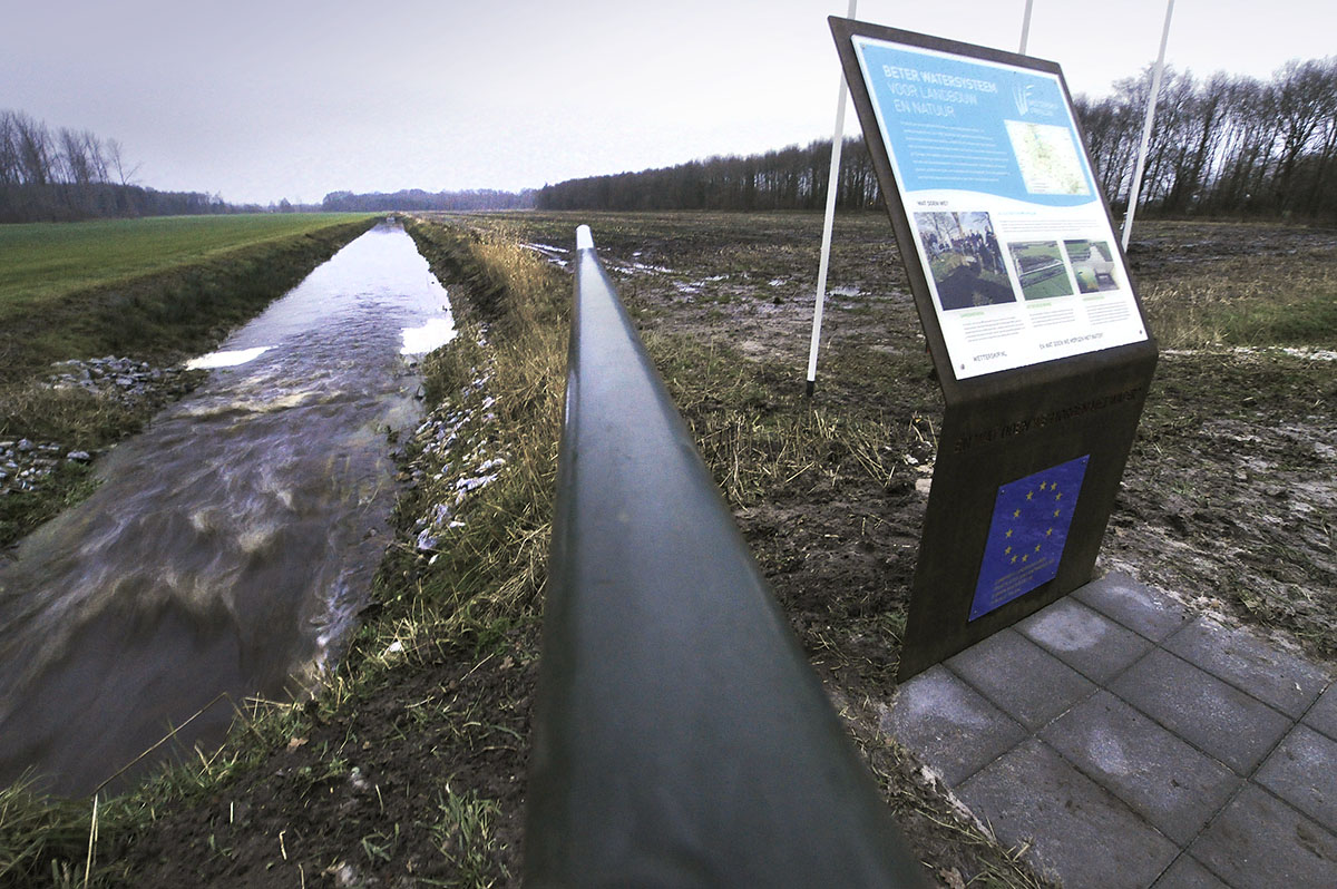 17121553 Wetterskip Bord DeHarken 1200